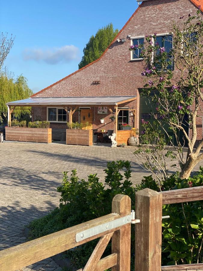 B&B Zaligheid Zwaluwe Dış mekan fotoğraf